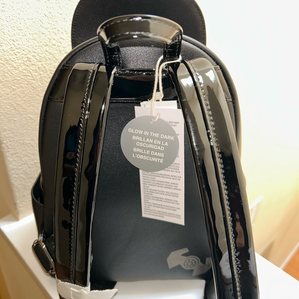 Star Wars Glowing Disney Parks Darth Vader Loungefly Backpack - Picture 3 of 6